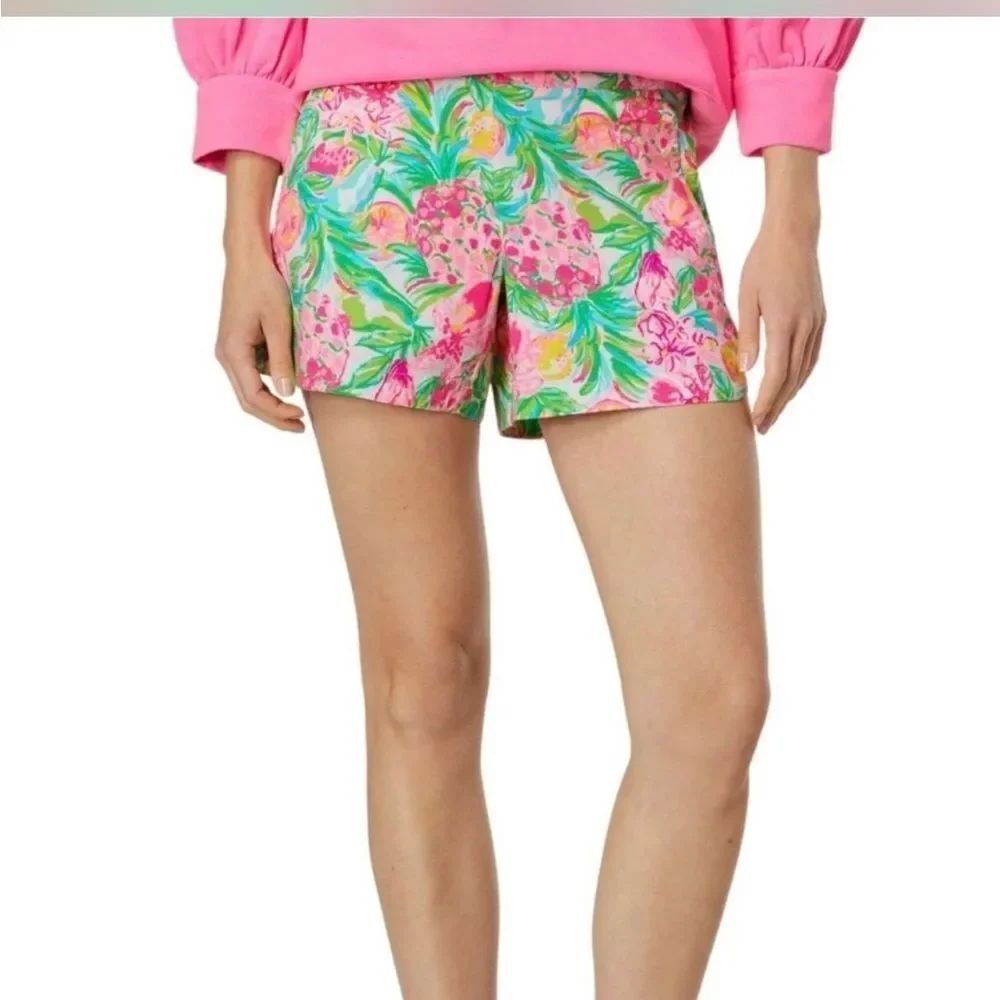 Ocean View Shorts In Resort White Pear Necessities